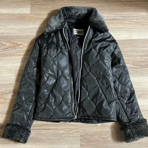 Coolwear Womens Coat Black Faux Fur Trim size Medium